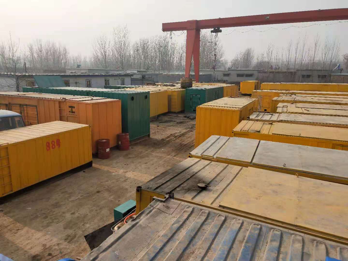 河间租赁发电机-灰尘、风沙对柴油发电机组造成哪些不良影响？