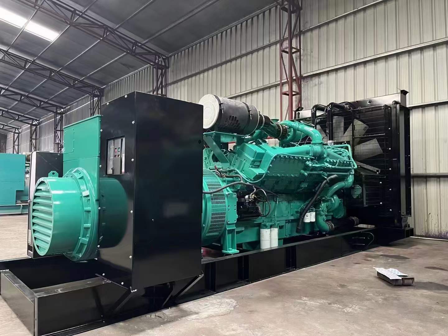 河间如何降低 800kW 柴油发电机输出电流的波动？