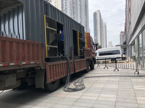 河间柴油发电机空气滤清器在不同季节的更换周期是否有差异？